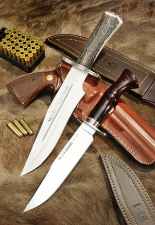 CUCHILLO MAGNUM Y CHEROKEE DE MUELA